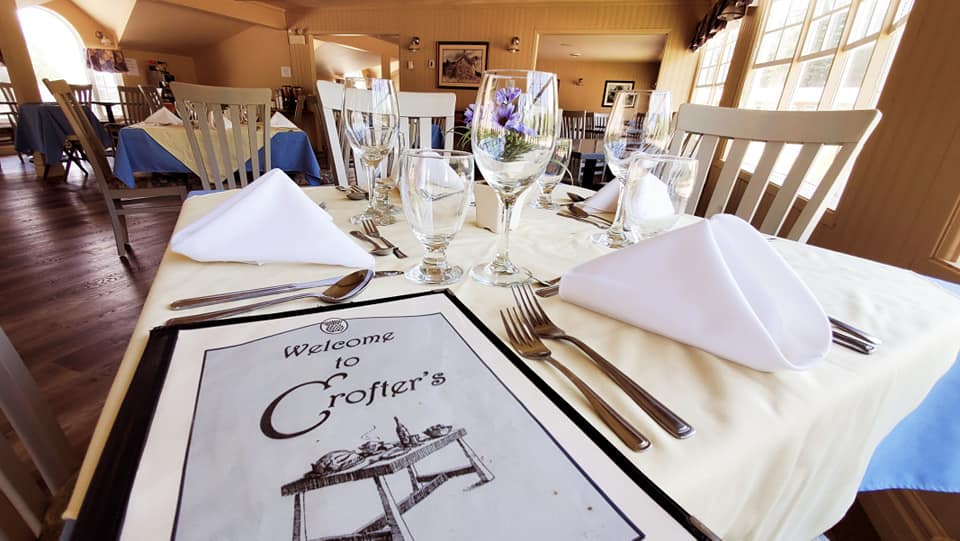 Crofter's Table Restaurant & Thirsty Hiker Pub